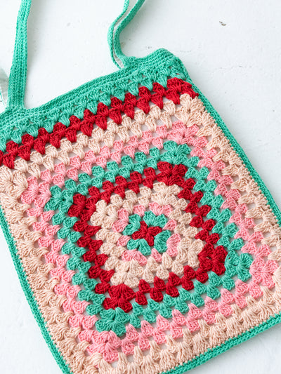 Crochet tote