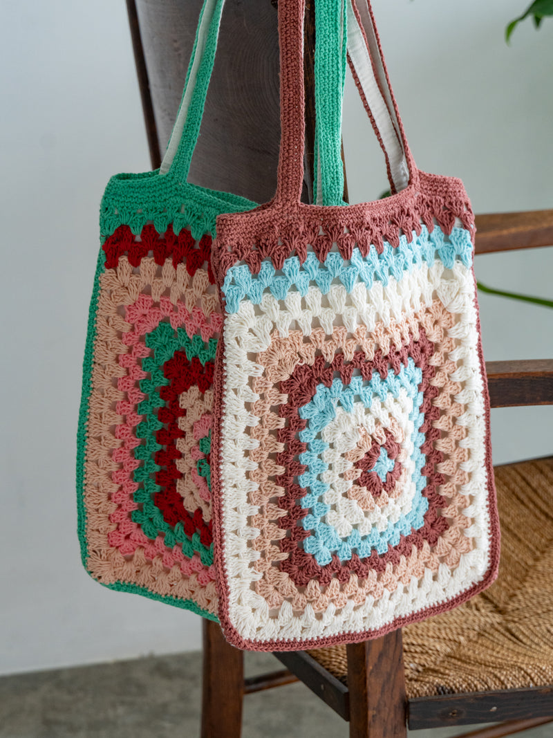 Crochet tote