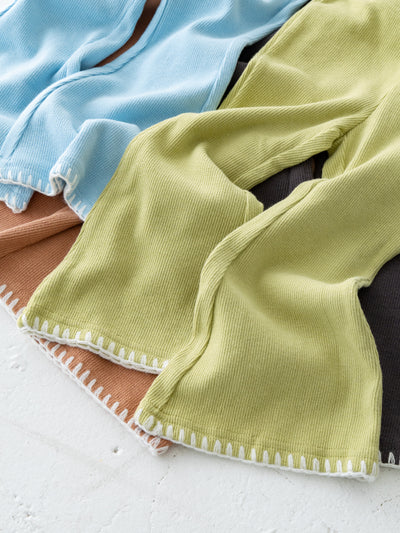 Stitch flare pants