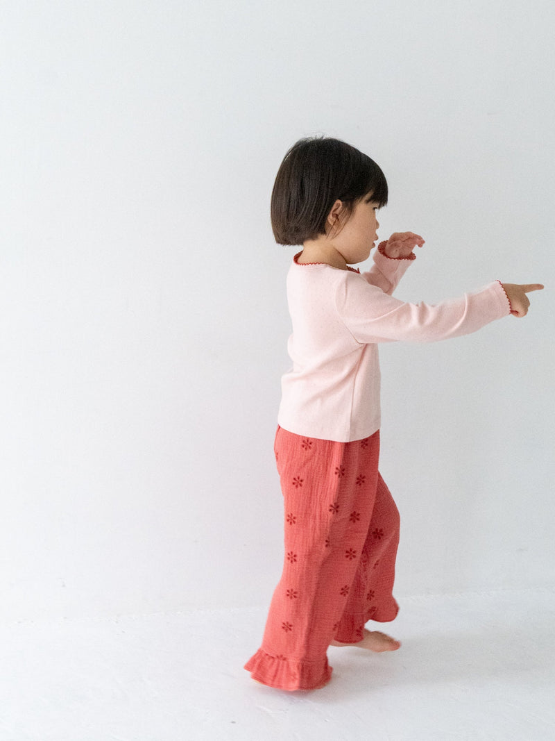 Flower crepe pants