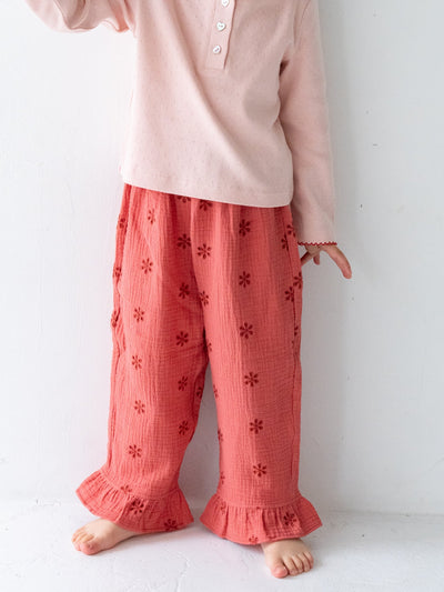 Flower crepe pants
