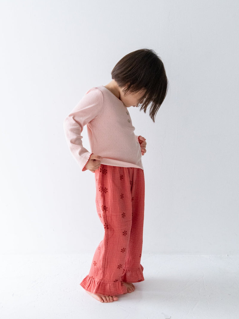 Flower crepe pants