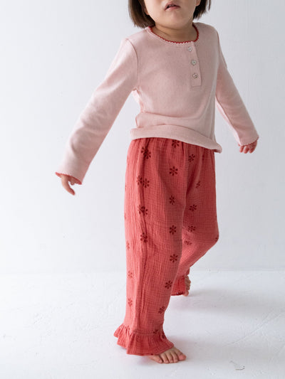 Flower crepe pants