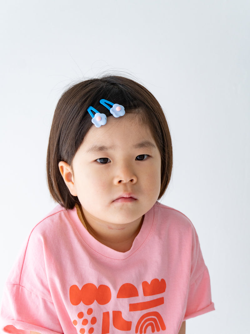 Daisy pin