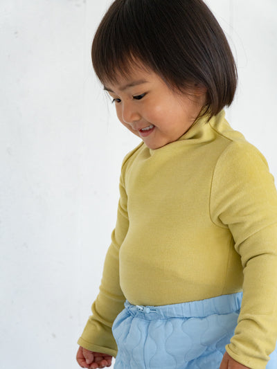 Fluffy warm high neck