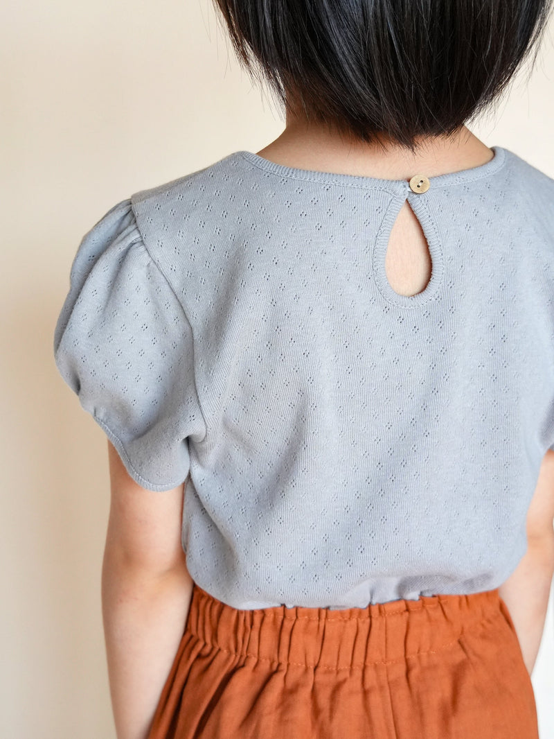 Eyelet puff tee（5月下旬頃）