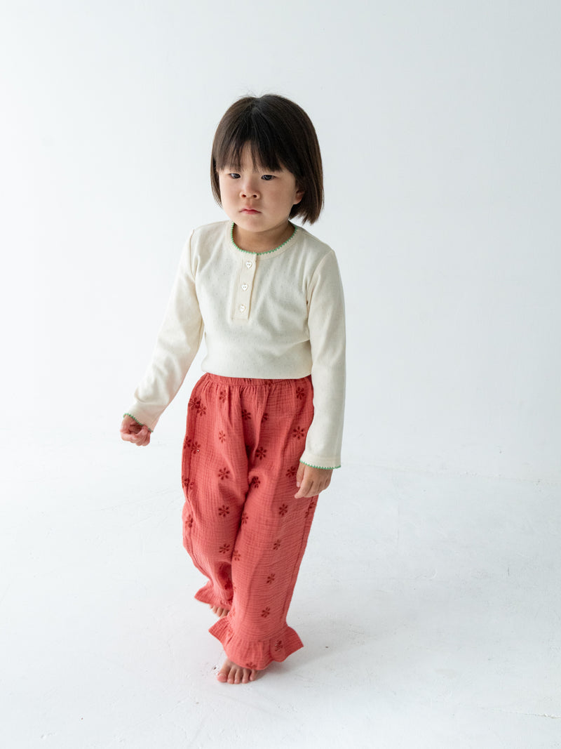 Flower crepe pants