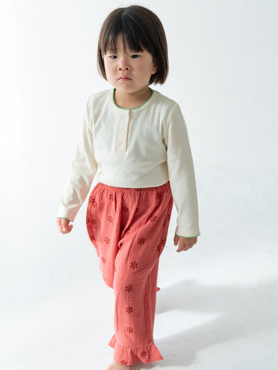 Flower crepe pants