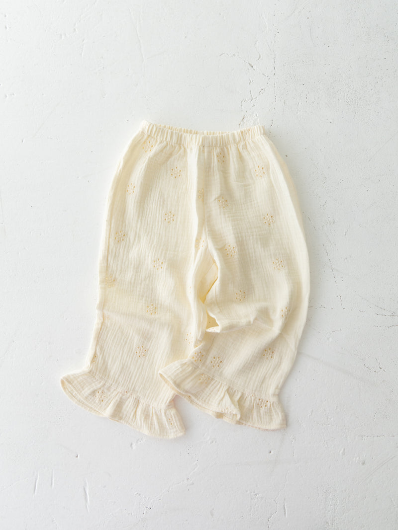 Flower crepe pants