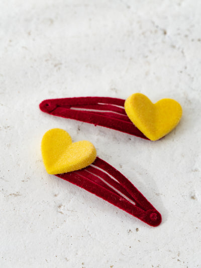 Velvet heart pin