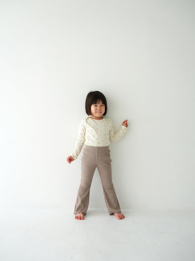 【2月24日(月)12時〜】Ribbed flare "frill"