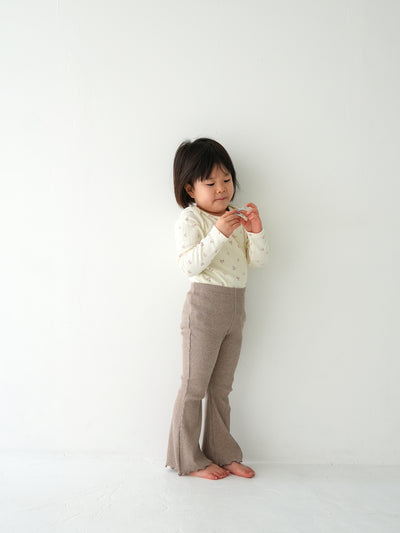 【2月24日(月)12時〜】Ribbed flare "frill"